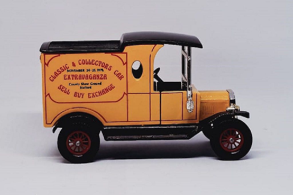 Classic & Collectors Car Extravaganza